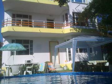 Фото Гостевой дом Prima Guest House 2 г. Святые Константин и Елена 1