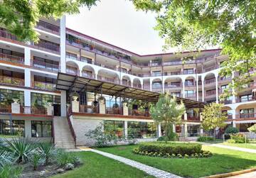 Фото Отель Estreya Residence Hotel and SPA г. Святые Константин и Елена 4