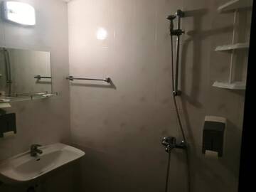 Фото номера Двухместный номер с 1 кроватью или 2 отдельными кроватями, вид на парк Отель Russalka Hotel г. Святые Константин и Елена 28