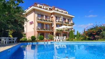 Фото Отель Family Hotel Vega г. Святые Константин и Елена 2