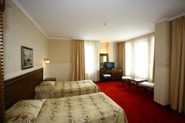 Фото номера Двухместный номер с 1 кроватью или 2 отдельными кроватями Отель Hotel Hanat г. Святые Константин и Елена 2