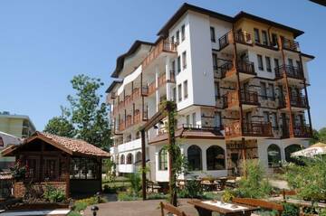 Фотографии Отель Hotel Hanat г. Святые Константин и Елена (Болгария) №2 Фото Отель Hotel Hanat г. Святые Константин и Елена 2