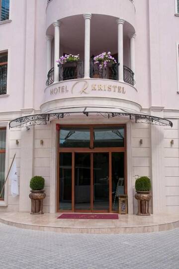 Фото номера Апартаменты с 1 спальней и балконом Апарт-отели Purple Star Apartments г. Святые Константин и Елена 11