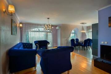 Фото номера Апартаменты с 2 спальнями и балконом Апарт-отели Purple Star Apartments г. Святые Константин и Елена 4